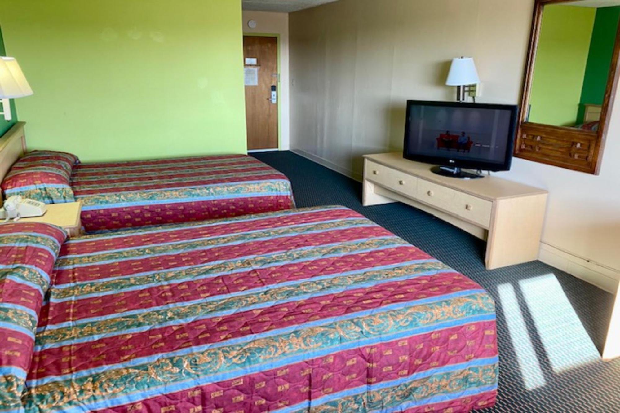 Red Carpet & -listing Partner Motel 2*