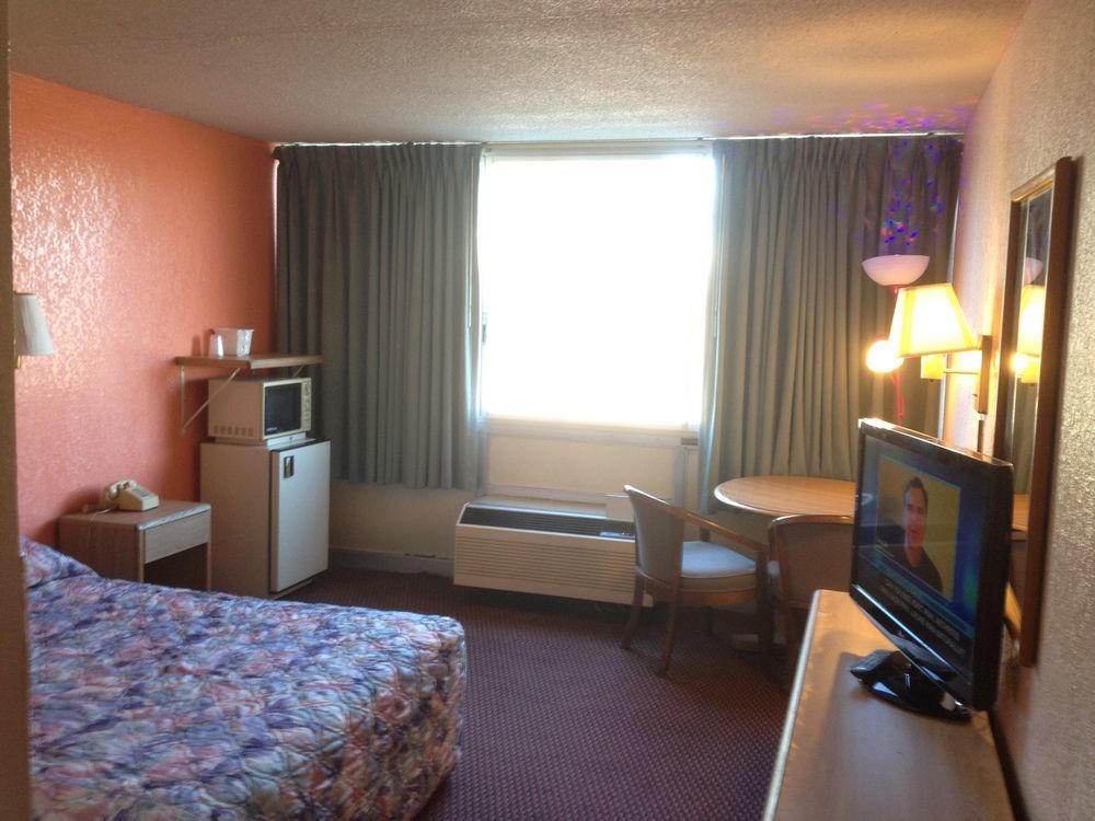 Red Carpet & -listing Partner Motel 2*