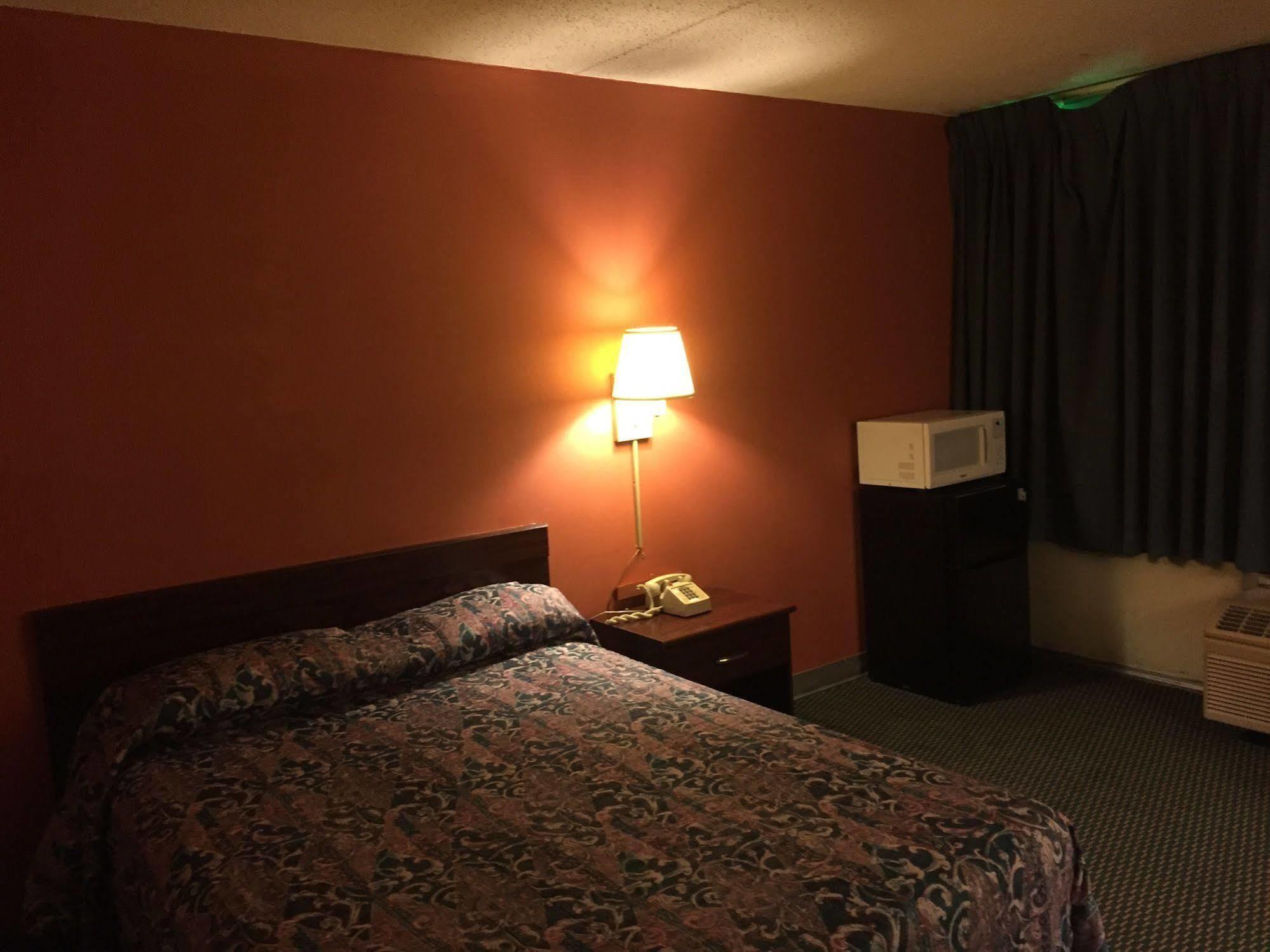 Red Carpet & -listing Partner Motel Lima